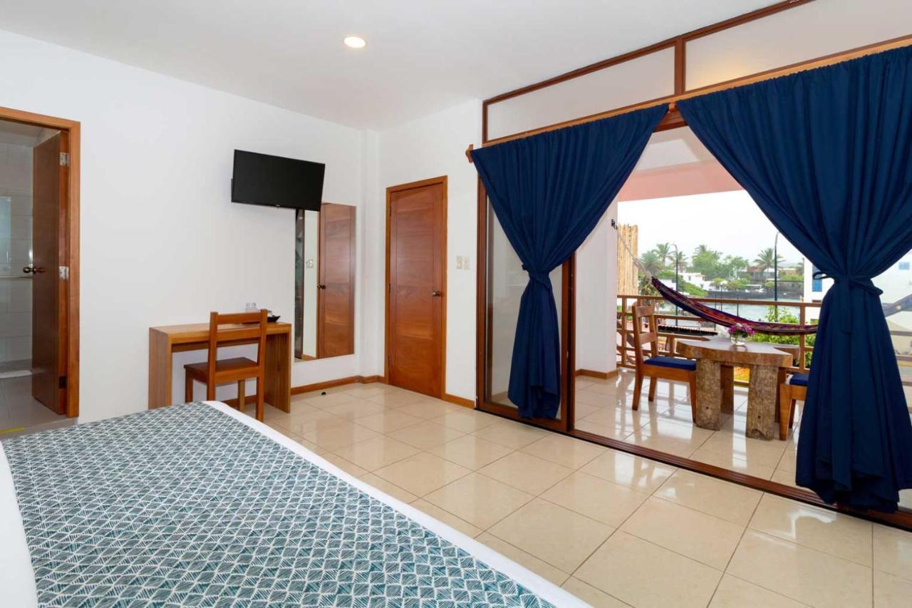 Plaza Luna Suites ปูแอร์โตอาโยรา ภายนอก รูปภาพ